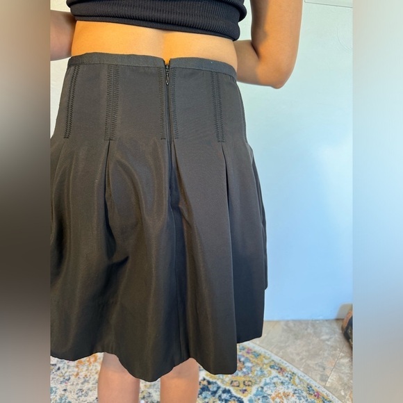 COPY - Gap small pleated mini skirt with pockets - Picture 12 of 16